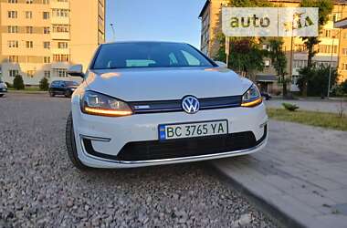 Хэтчбек Volkswagen e-Golf 2014 в Дрогобыче