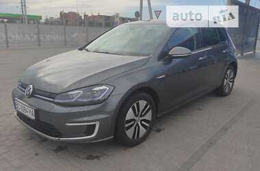 Хэтчбек Volkswagen e-Golf 2018 в Львове