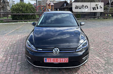 Хэтчбек Volkswagen e-Golf 2017 в Борисполе