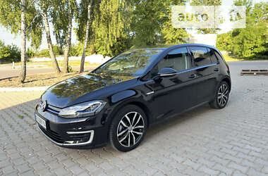 Volkswagen e-Golf 2017