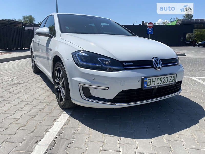 Хэтчбек Volkswagen e-Golf 2018 в Одессе фото 5 Хэтчбек Volkswagen e-Golf 2018 в Одессе