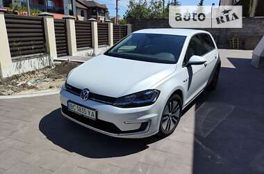 Хетчбек Volkswagen e-Golf 2017 в Львові