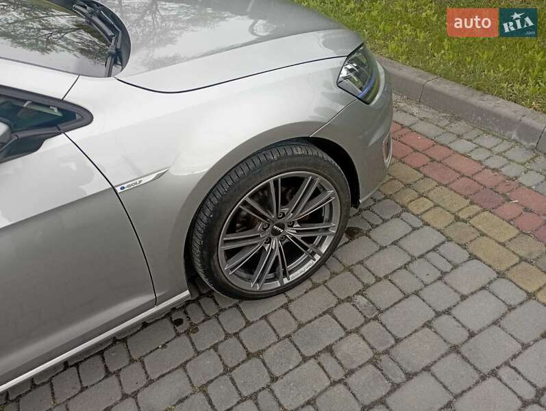 Хэтчбек Volkswagen e-Golf 2016 в Николаеве