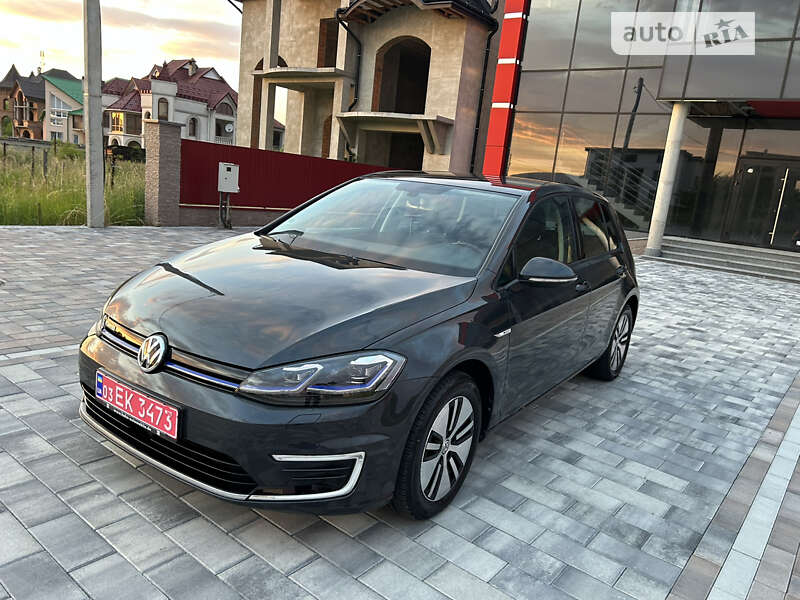 Хэтчбек Volkswagen e-Golf 2020 в Тячеве