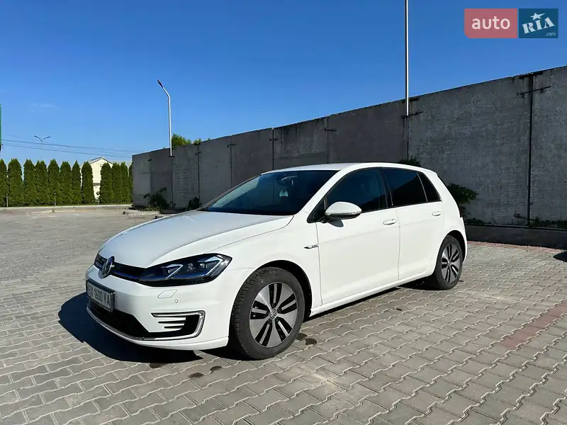 Volkswagen e-Golf