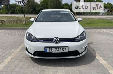 Хэтчбек Volkswagen e-Golf 2016 в Луцке