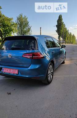 Хэтчбек Volkswagen e-Golf 2016 в Каменец-Подольском