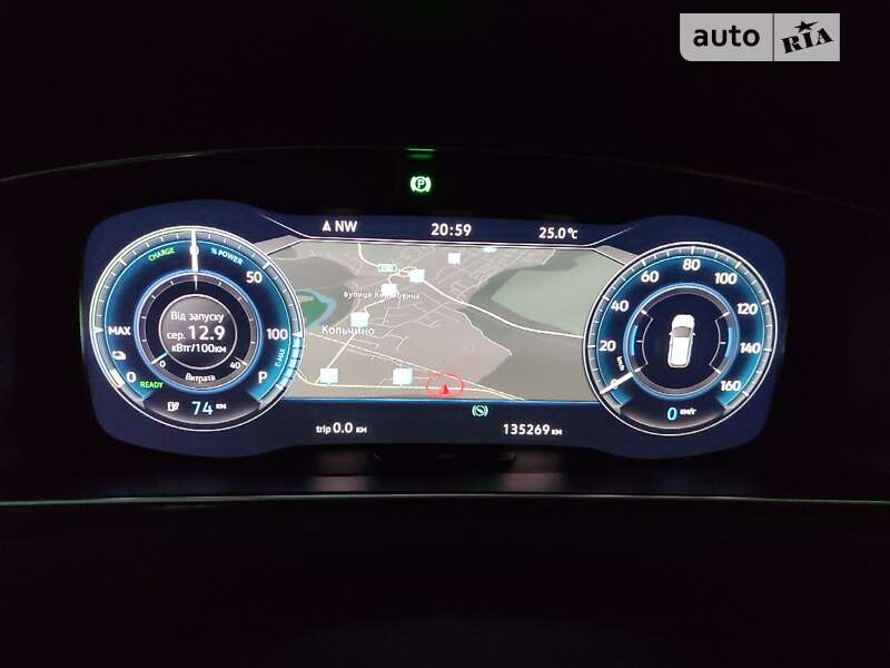Хэтчбек Volkswagen e-Golf 2017 в Мукачево
