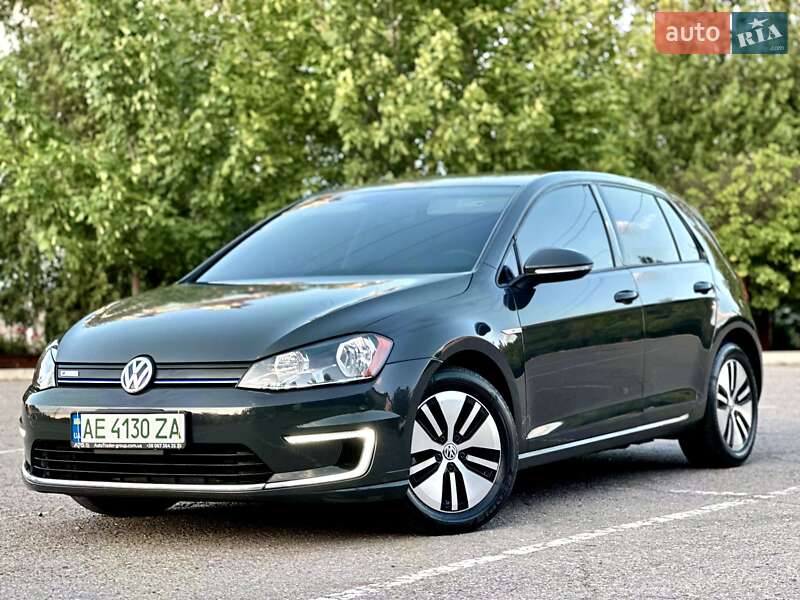 Хетчбек Volkswagen e-Golf 2016 в Кривому Розі фото 6 Хетчбек Volkswagen e-Golf 2016 в Кривому Розі