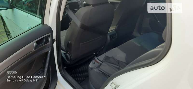 Хэтчбек Volkswagen e-Golf 2014 в Ровно