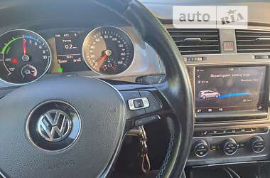 Хэтчбек Volkswagen e-Golf 2015 в Виннице