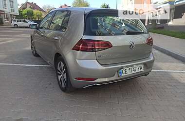 Хетчбек Volkswagen e-Golf 2017 в Чернівцях