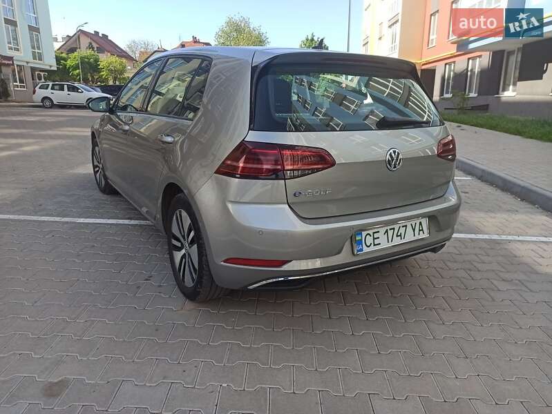 Volkswagen e-Golf 2017