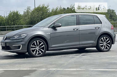 Хетчбек Volkswagen e-Golf 2020 в Києві