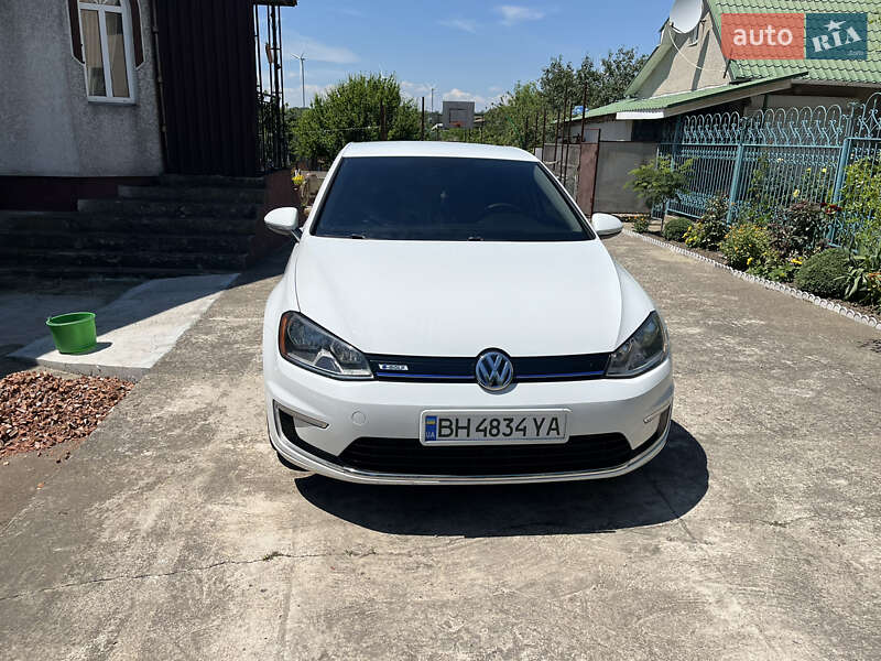 Хэтчбек Volkswagen e-Golf 2016 в Одессе