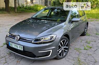 Volkswagen e-Golf 2019