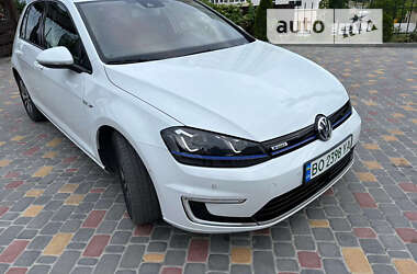 Хетчбек Volkswagen e-Golf 2016 в Тернополі