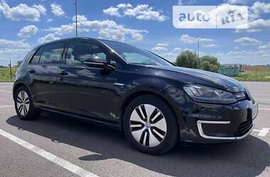 Volkswagen e-Golf 2016