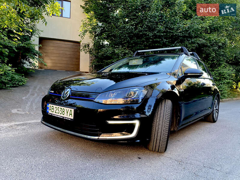 Хэтчбек Volkswagen e-Golf 2014 в Виннице фото 19 Хэтчбек Volkswagen e-Golf 2014 в Виннице
