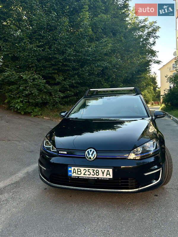 Хэтчбек Volkswagen e-Golf 2014 в Виннице фото 3 Хэтчбек Volkswagen e-Golf 2014 в Виннице