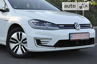 Хэтчбек Volkswagen e-Golf 2020 в Виннице