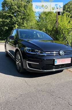 Хэтчбек Volkswagen e-Golf 2019 в Днепре