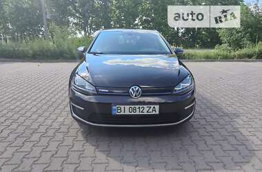 Volkswagen e-Golf 2015