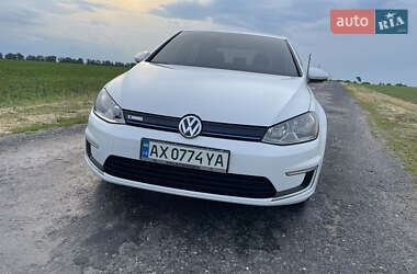 Volkswagen e-Golf 2015 Volkswagen e-Golf 2015