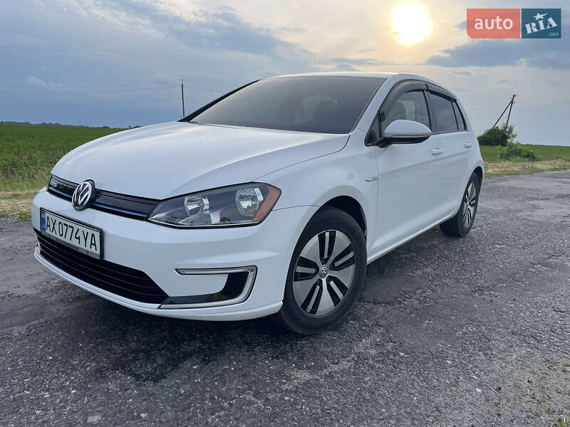 Хэтчбек Volkswagen e-Golf 2015 в Харькове