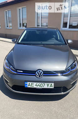 Volkswagen e-Golf 2019