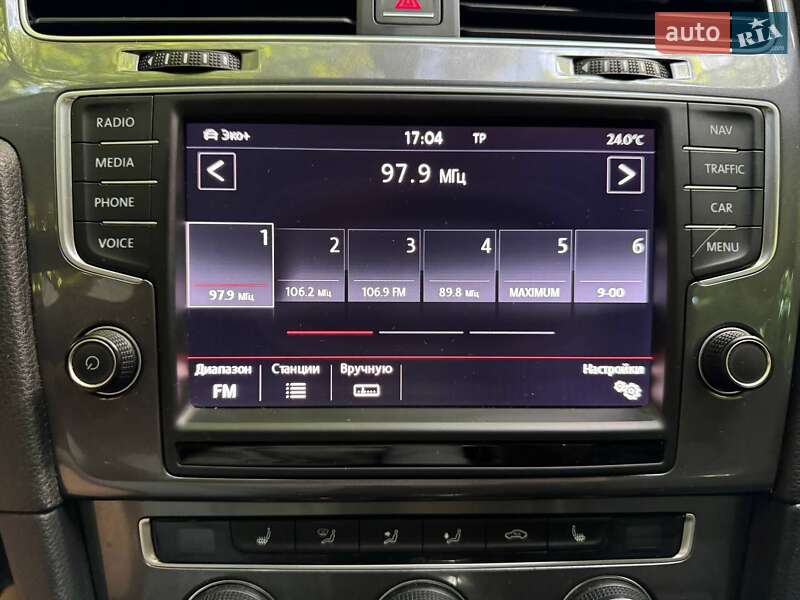 Хэтчбек Volkswagen e-Golf 2015 в Луцке