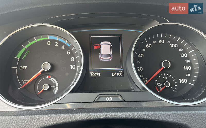 Хетчбек Volkswagen e-Golf 2019 в Мукачевому