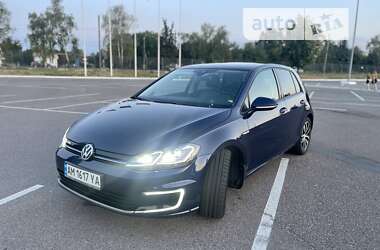 Хэтчбек Volkswagen e-Golf 2018 в Житомире