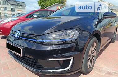 Хетчбек Volkswagen e-Golf 2015 в Рівному