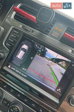 Хэтчбек Volkswagen e-Golf 2014 в Львове