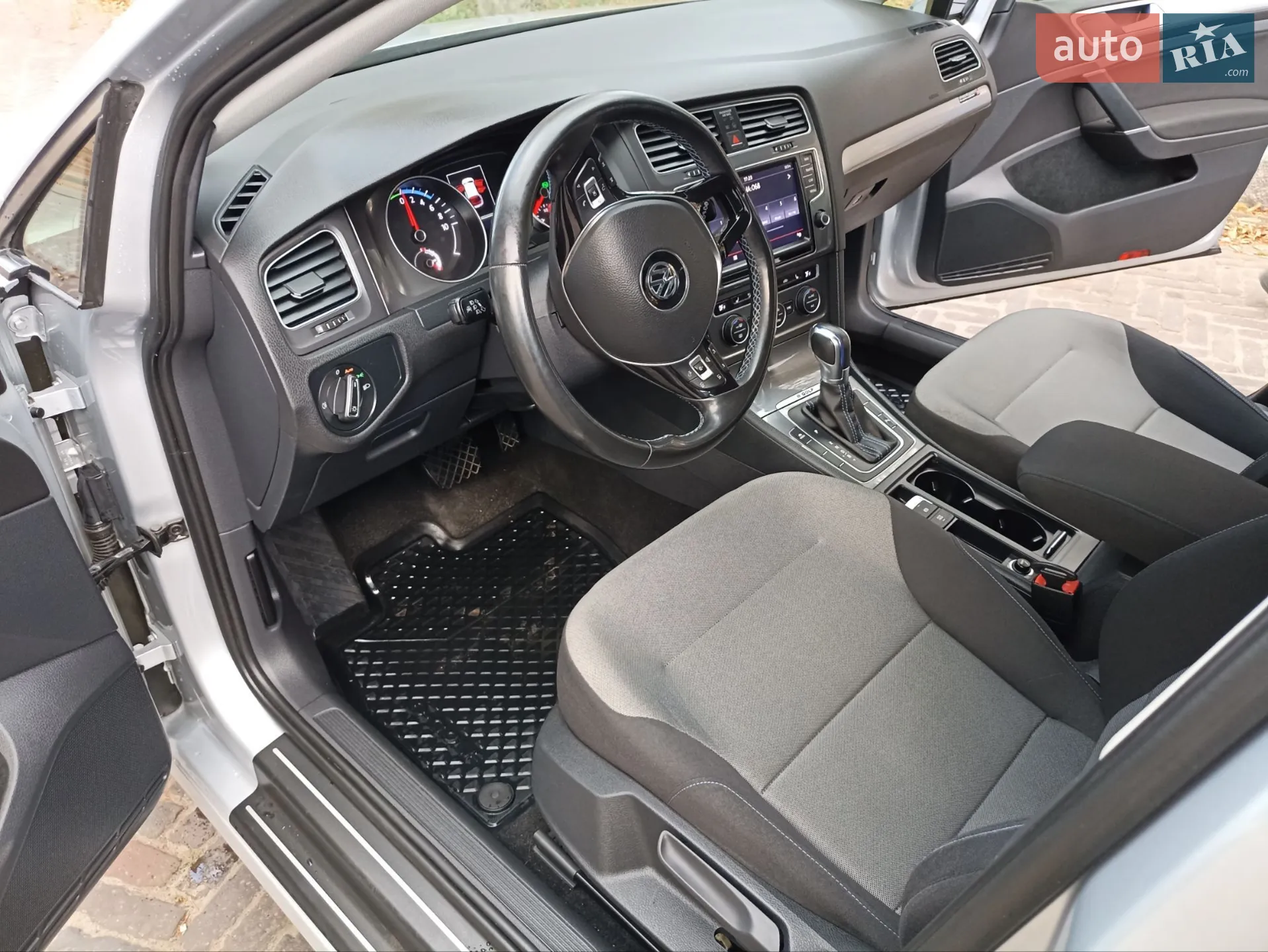 2015 Volkswagen Golf - мініатюра 13