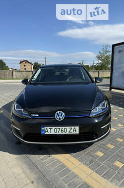 Volkswagen e-Golf 2014