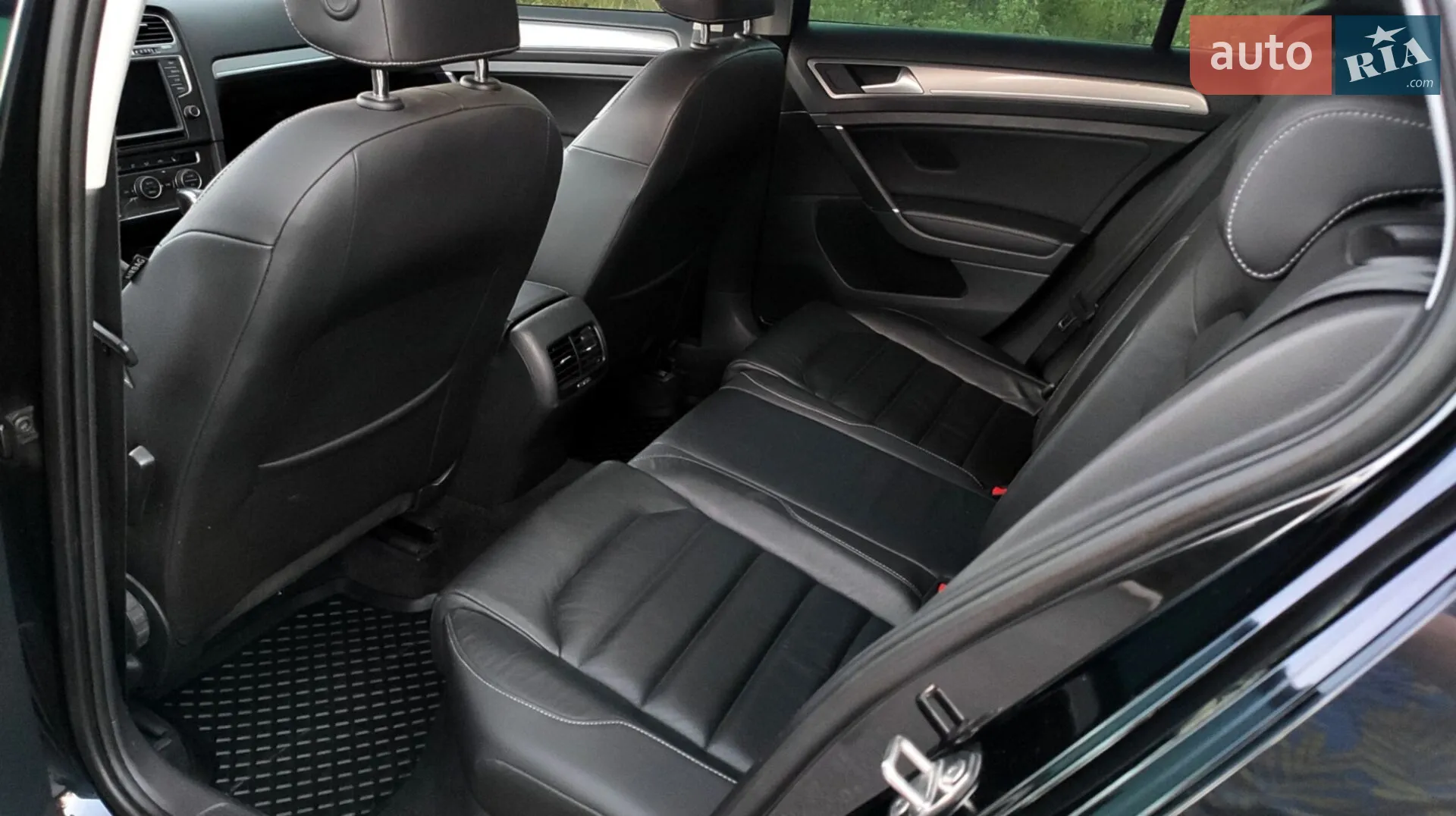 2016 Volkswagen Golf - мініатюра 10