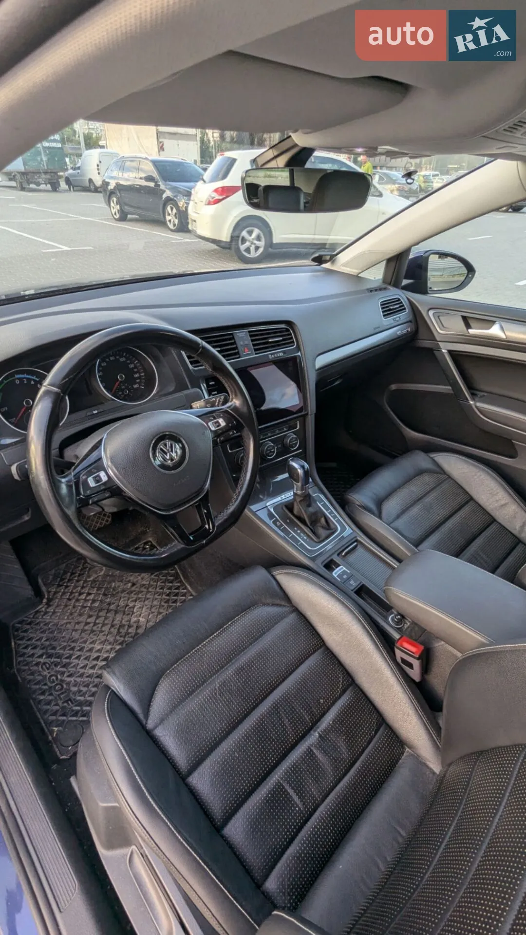 2017 Volkswagen Golf - мініатюра 9
