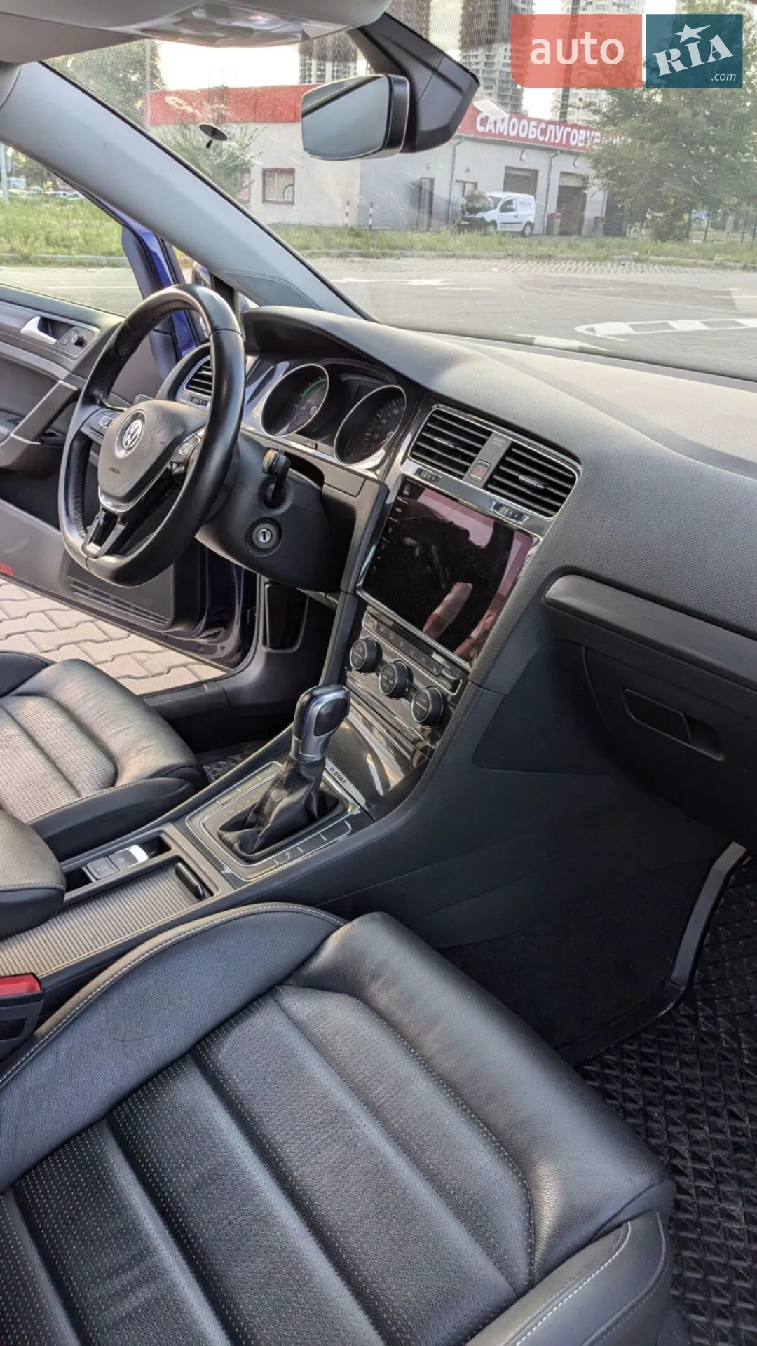 2017 Volkswagen Golf - мініатюра 12