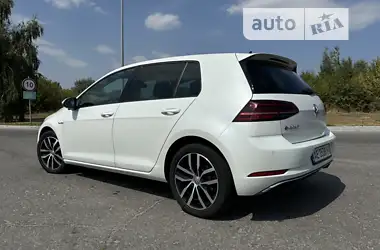 Volkswagen e-Golf 2018