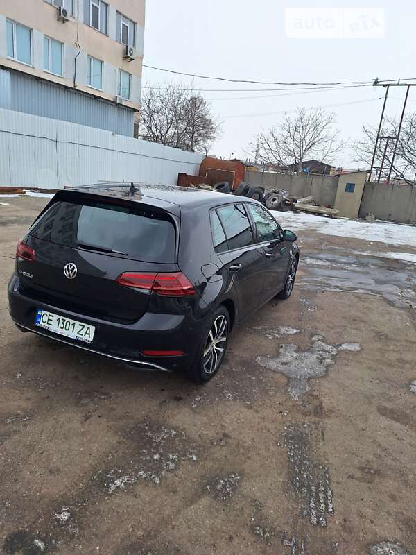 Хетчбек Volkswagen e-Golf 2019 в Миколаєві