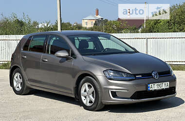 Хэтчбек Volkswagen e-Golf 2015 в Коломые