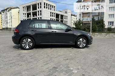 Хетчбек Volkswagen e-Golf 2019 в Стрию