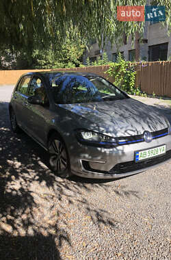 Volkswagen e-Golf 2014