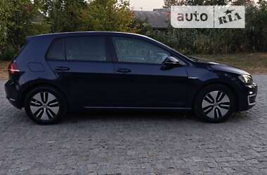 Хэтчбек Volkswagen e-Golf 2015 в Полтаве