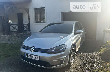 Хэтчбек Volkswagen e-Golf 2014 в Виннице