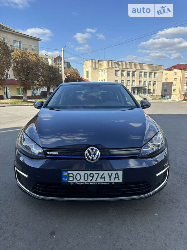 Хетчбек Volkswagen e-Golf 2015 в Козові