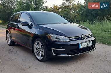 Хэтчбек Volkswagen e-Golf 2019 в Яготине