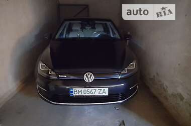 Хетчбек Volkswagen e-Golf 2015 в Сумах